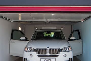 Autos werden immer breiter – da muss die Garage mitwachsen!