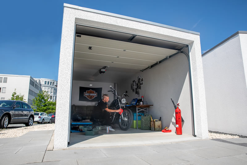 Basteln und Werkeln in der Garage