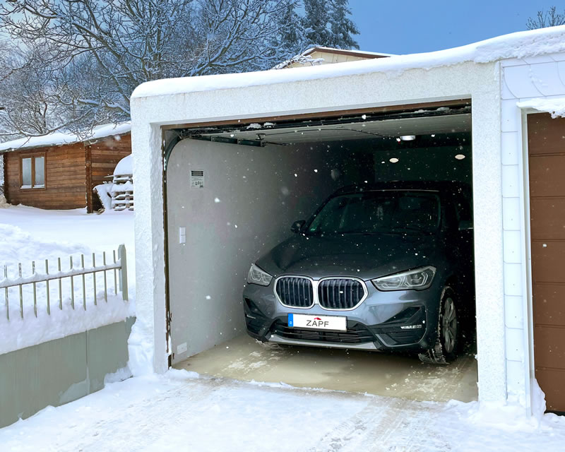 ZAPF Fertiggaragen bieten Schutz vor Schnee und Eis