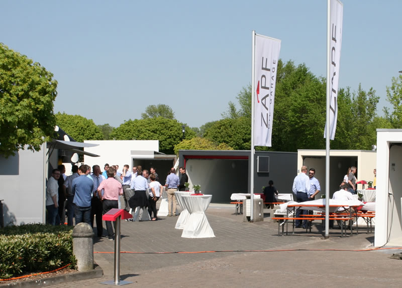 Ausstellung von Mustergaragen am ZAPF Standort Dülmen