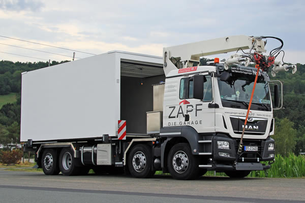 ZAPF Garagentransporter mit Montagekran für Fertiggaragen